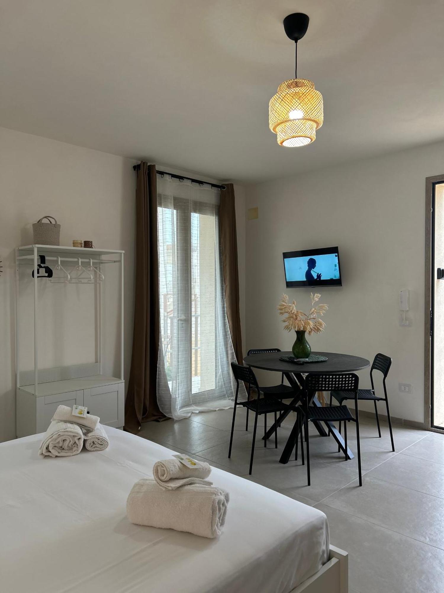 Anemos Apartments Марсала Экстерьер фото
